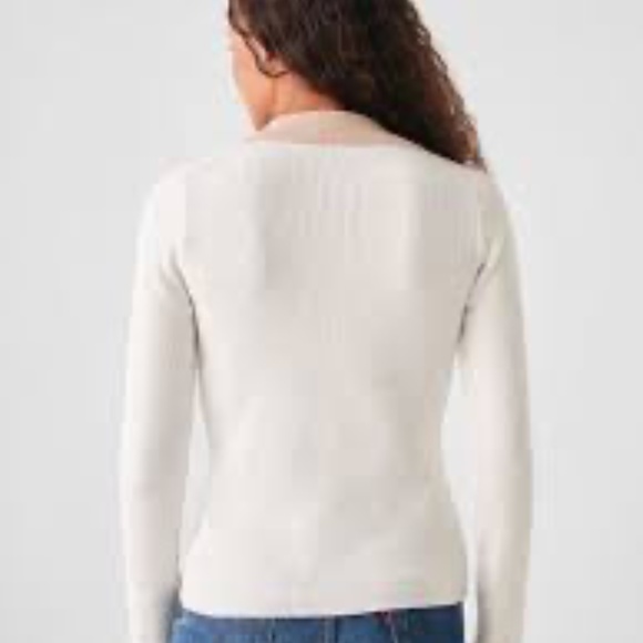 NWT White Mikki Cardigan in XS - Picture 2 of 7